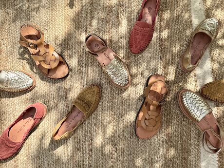 Voir la catégorie Chaussures